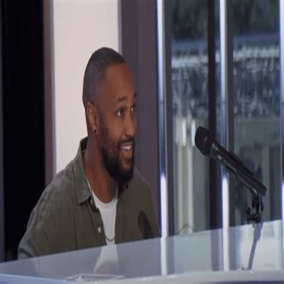 ‘American Idol’ 2023: Who is Phredley Brown? Pianist dubbed ‘unsung hero’ of the singing show