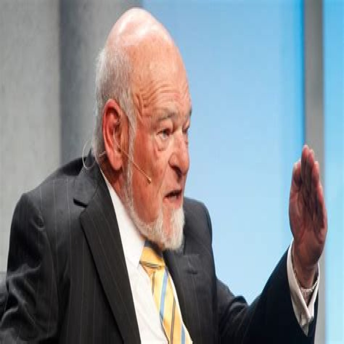 Billionaire Investor Sam Zell Questions Tesla, Bitcoin, Work From Home