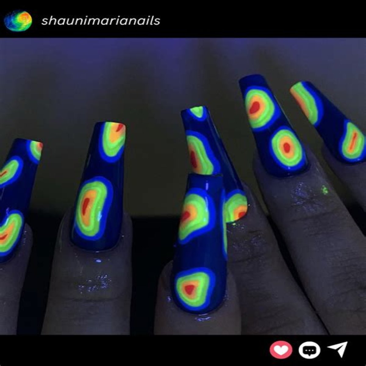 Embrace The Heat This Season With Some Vibrant Thermal Nails