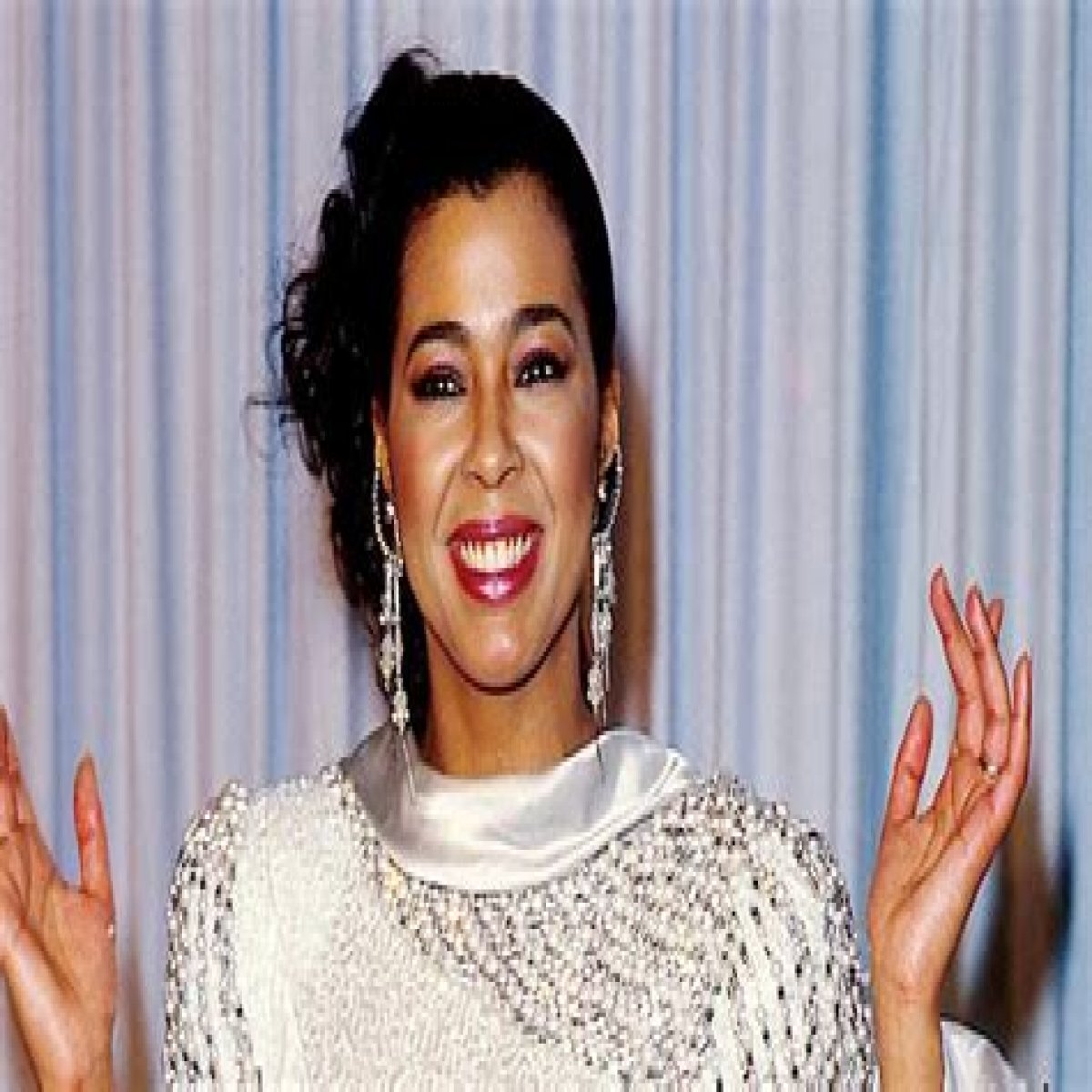 Irene Cara Net Worth 2023, Age, Ethnicity, Early Life, Biography, Nationality, Career, Height and Weight