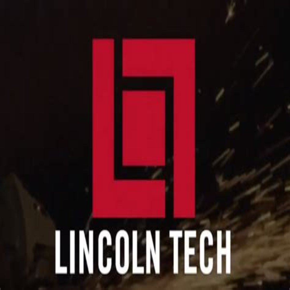 Is Lincoln Tech nationally accredited?