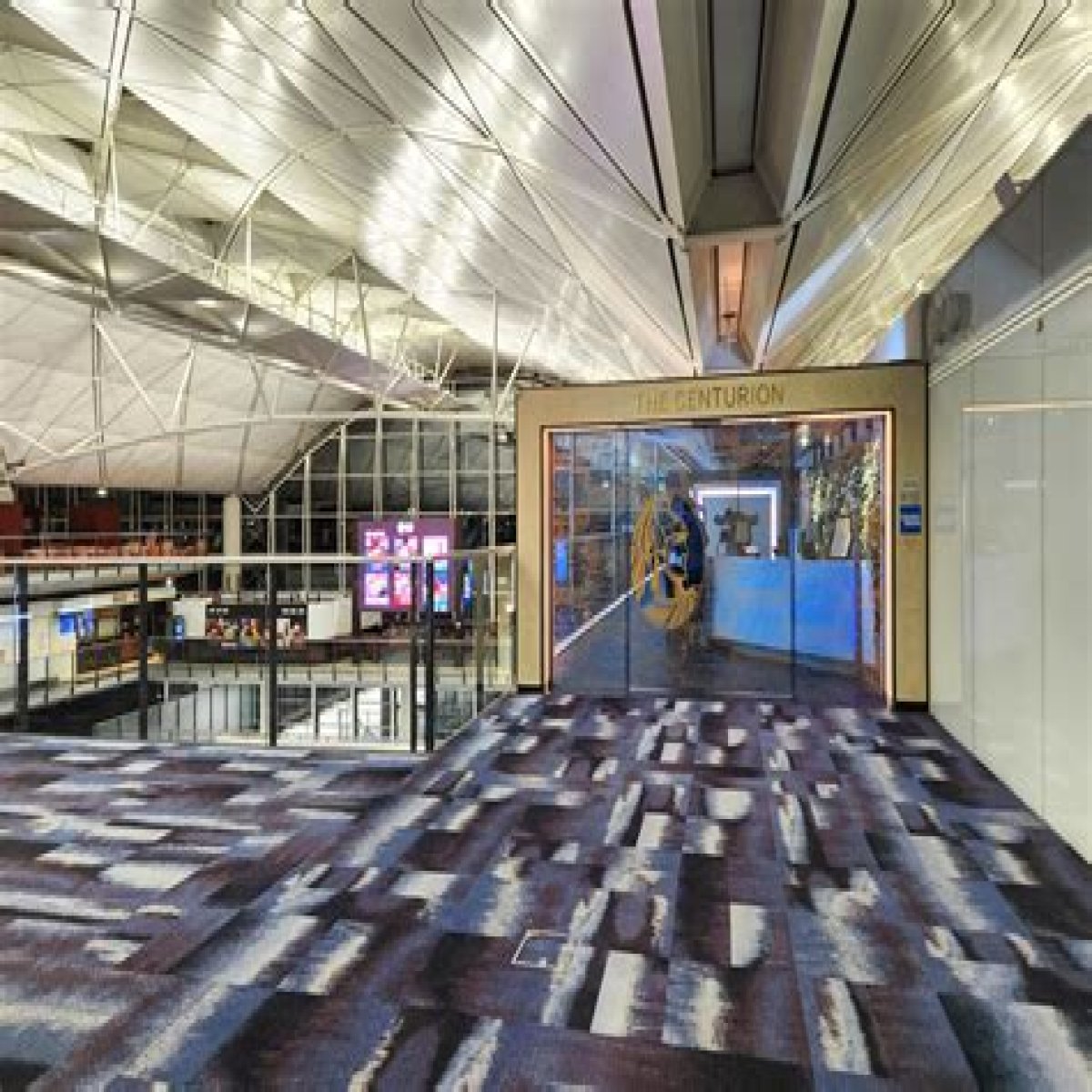 Is there an Amex lounge in Hong Kong?