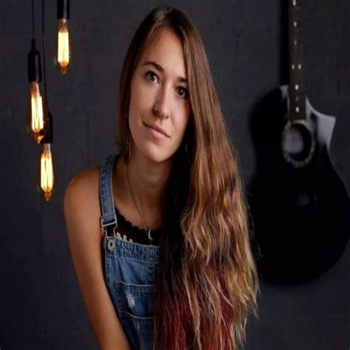 Lauren Daigle Net Worth 2023, Age, Biography, Height, Boyfriend, Family