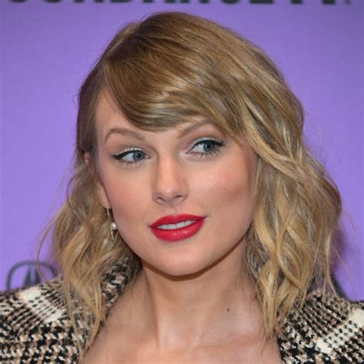 Taylor Swift Drops A Subtle Response To Leaked Kanye West Phone Call