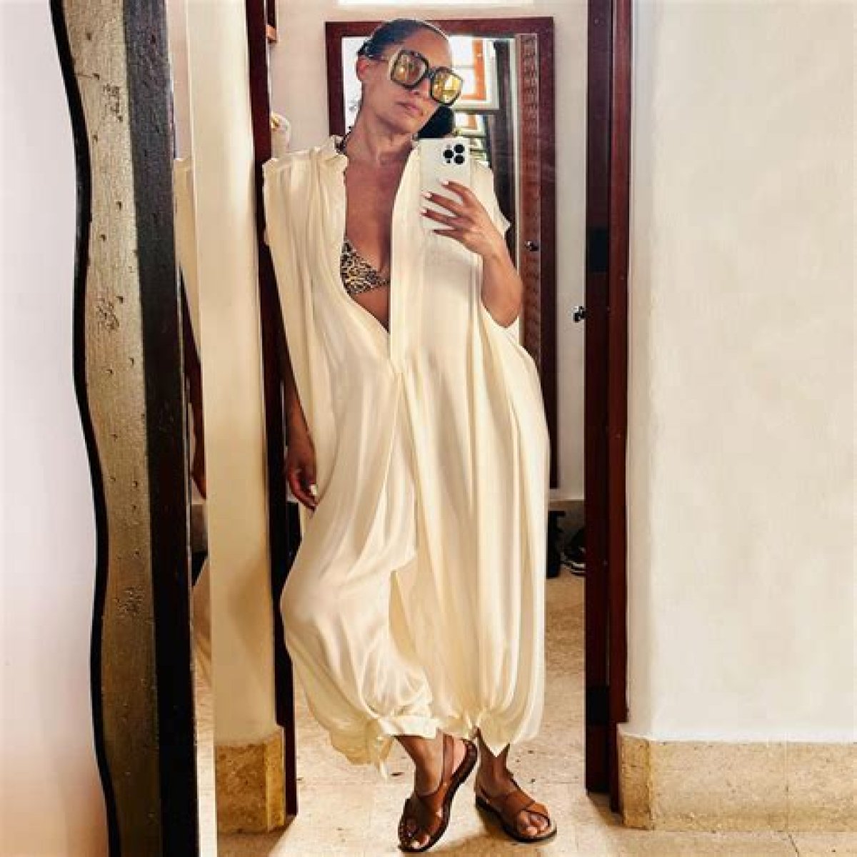 Tracee Ellis Ross Dazzles in Leopard Print Bikini: Photos