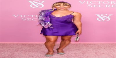 Victoria’s Secret World Tour 2023 Fashion Show: Red Carpet Looks