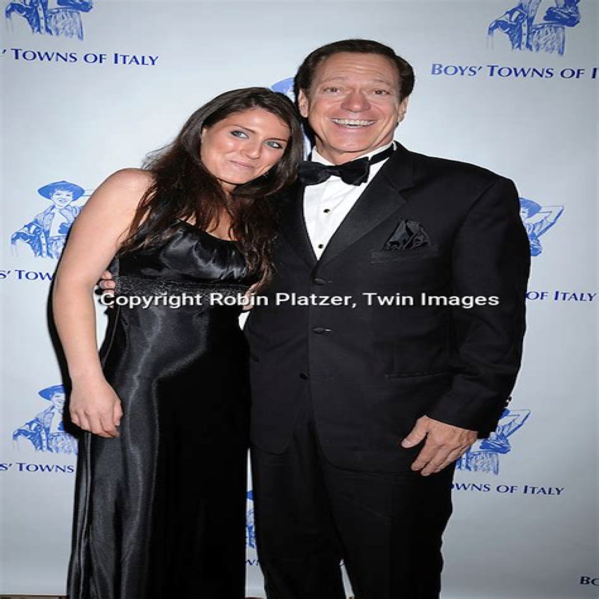 Who is Joe Piscopo Dating Now?