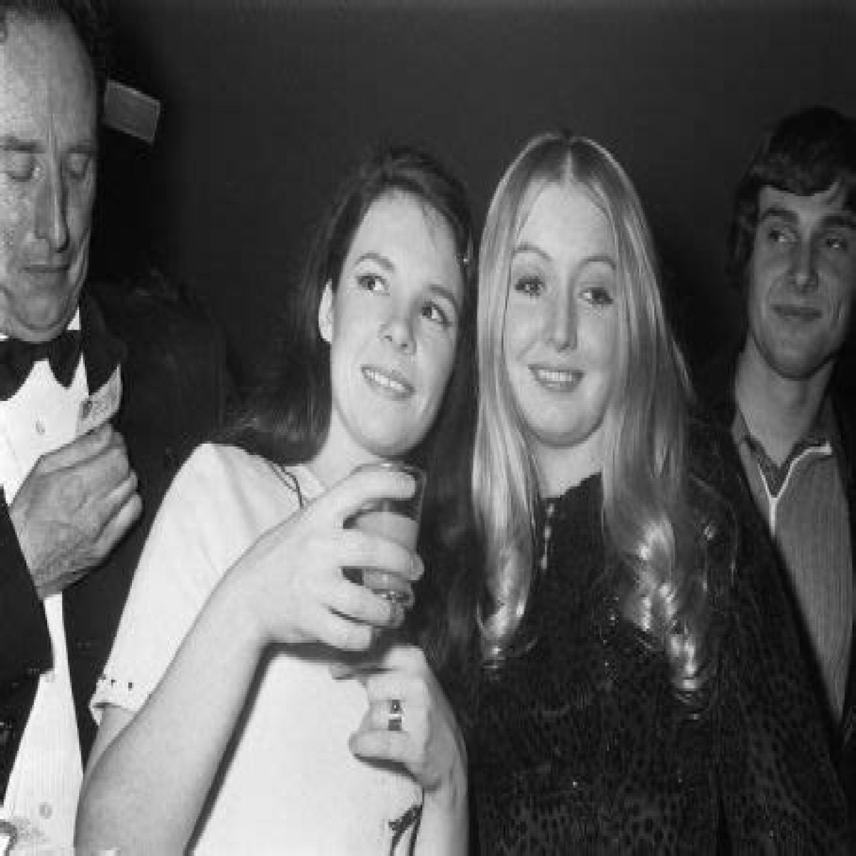 Who is Mary Hopkin Dating Now