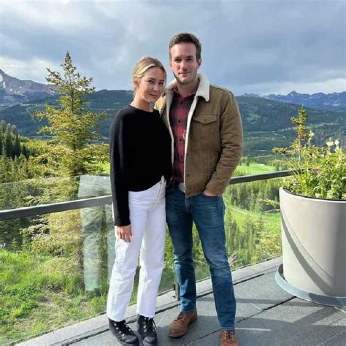 Who Is Molly McQueen? Andy Favreau Wife, Kids Family And Net Worth